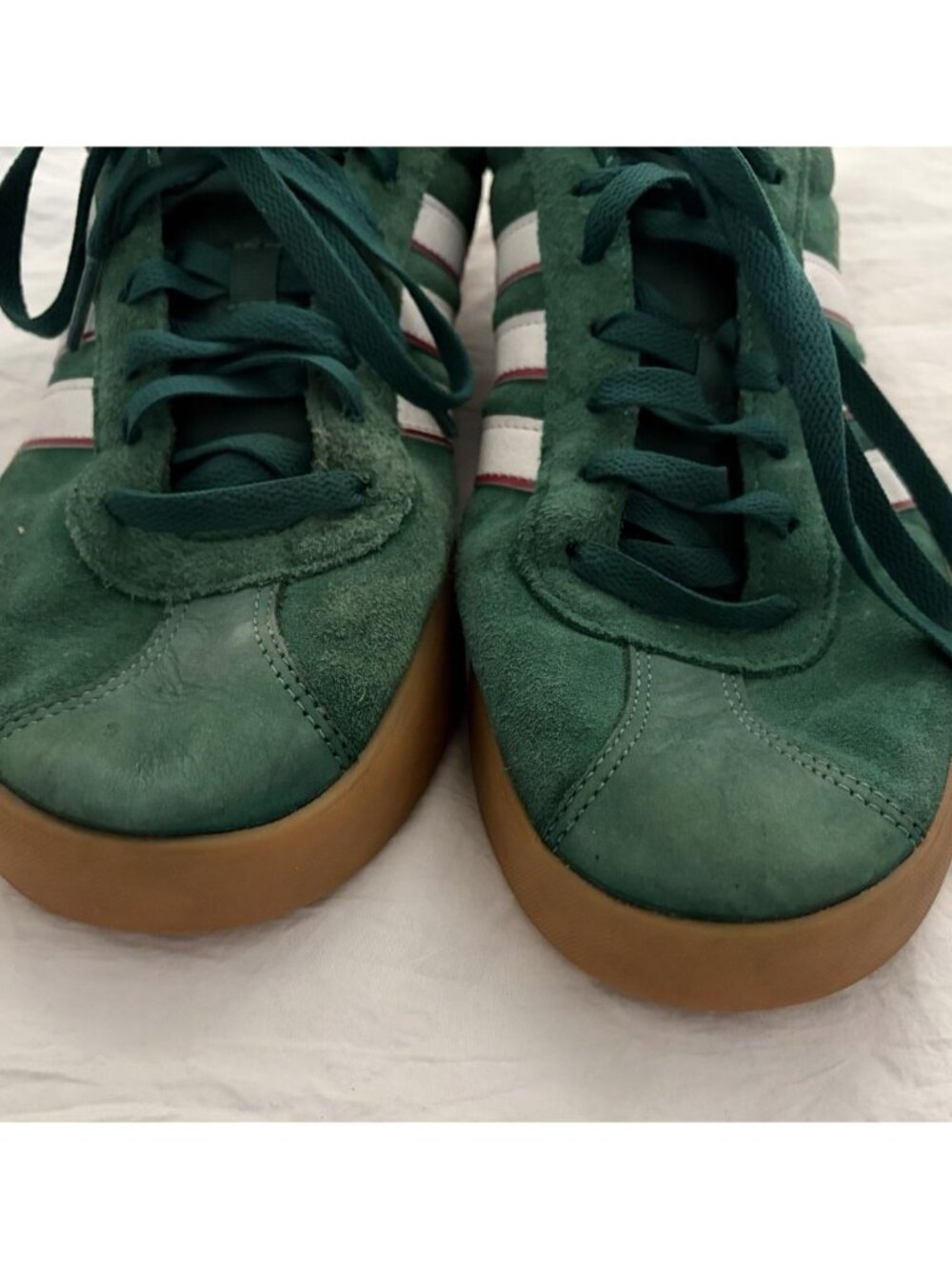 Men's Adidas Forest Green with Gum Bottom VL Court 3.0 Sneaker Size 10.5 - Picture 4 of 8